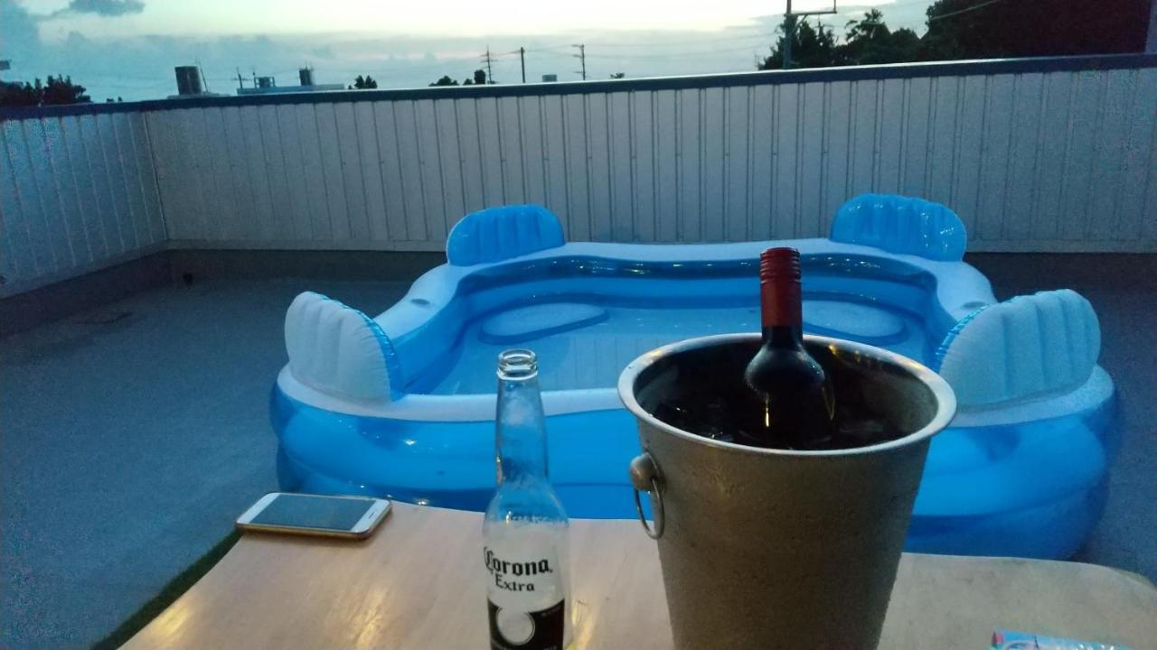 Holiday home 瀬底島一棟貸でプライベートbbq夜は満天の星空dcottage Sesoko